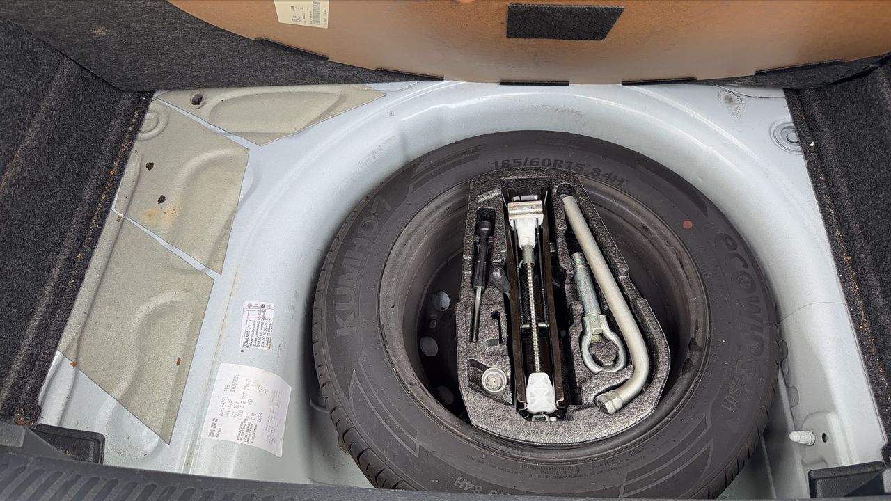Photo de la roue de secours 1