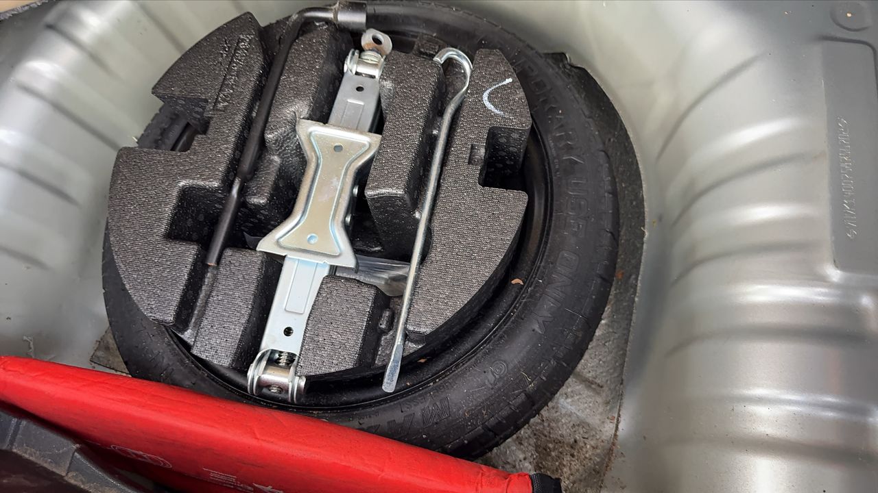 Photo de la roue de secours 1