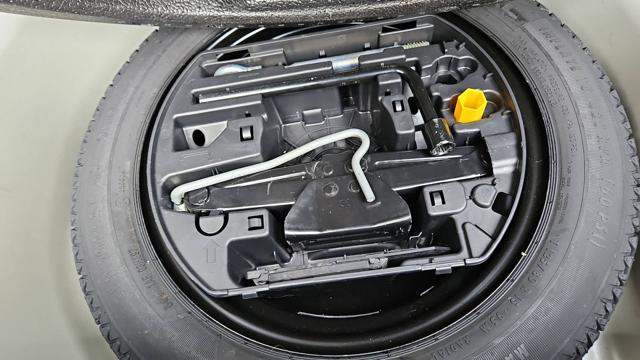 Photo de la roue de secours 1