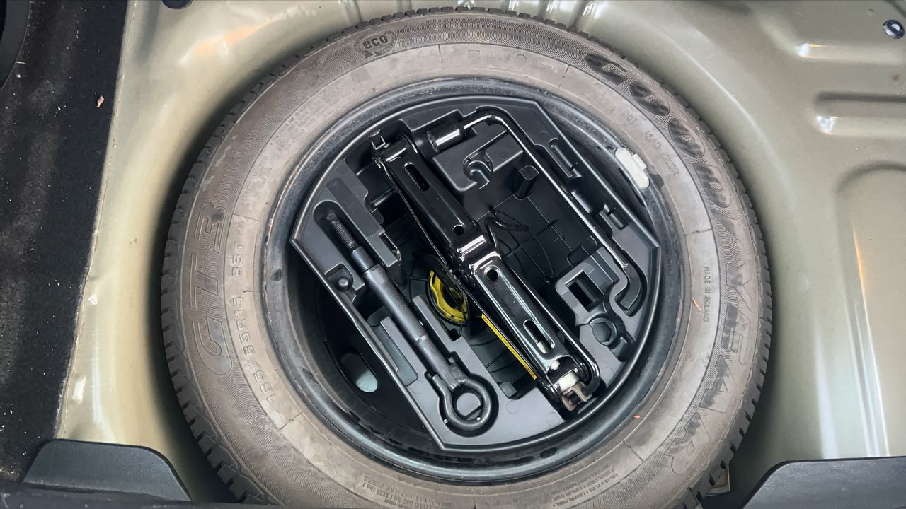 Photo de la roue de secours 1