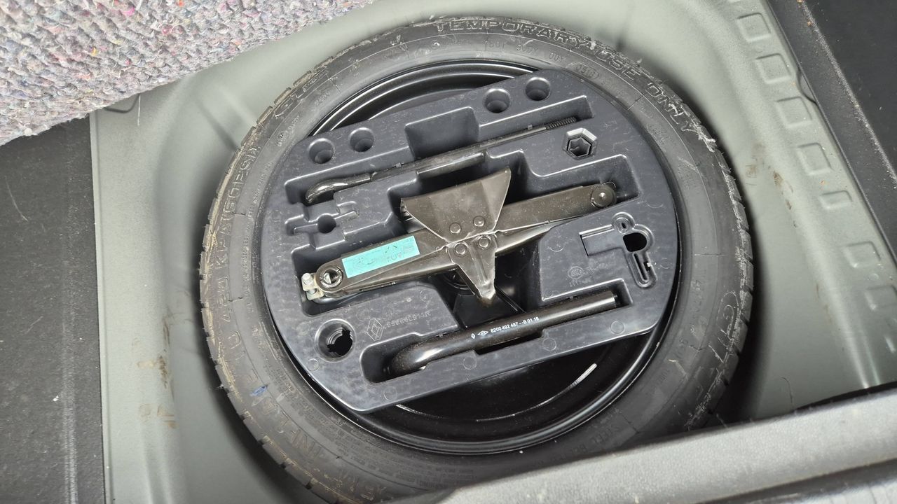 Photo de la roue de secours 1