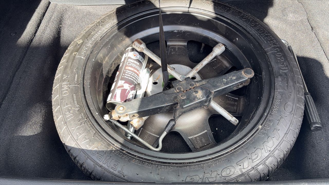 Photo de la roue de secours 1