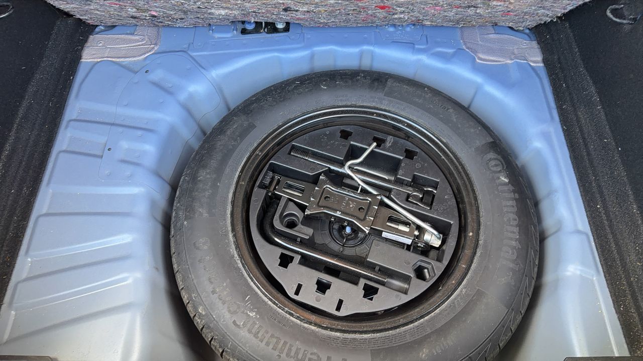 Photo de la roue de secours 1