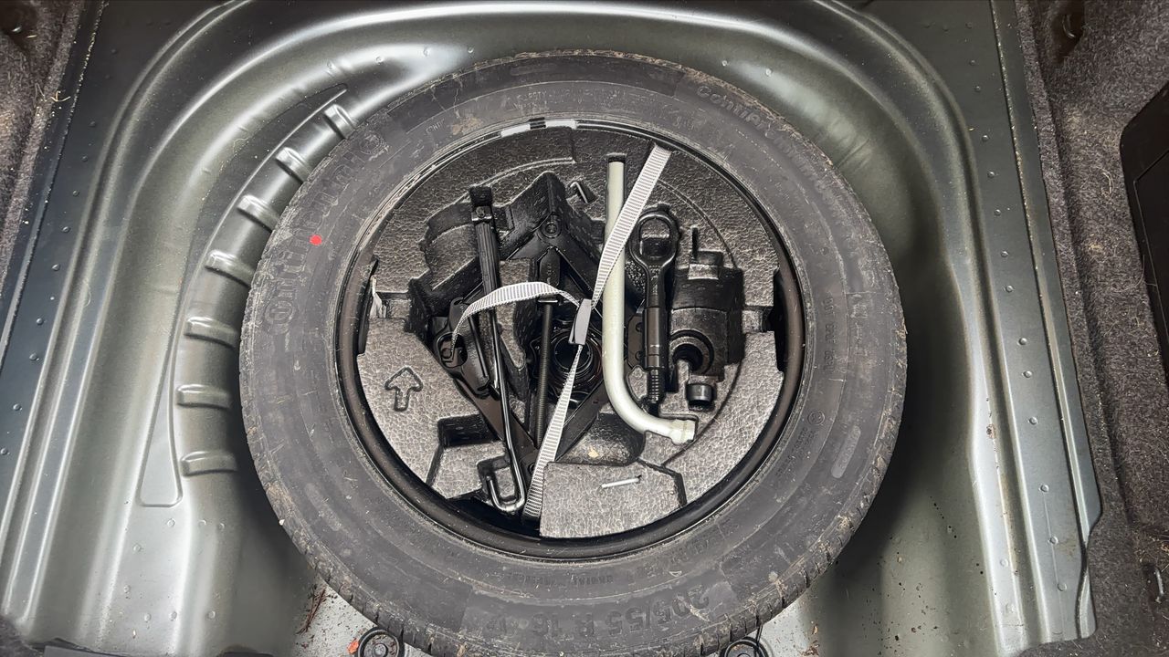 Photo de la roue de secours 1