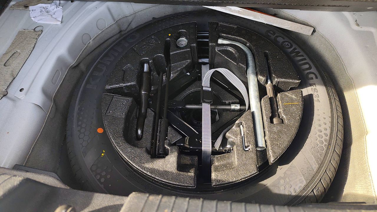 Photo de la roue de secours 1