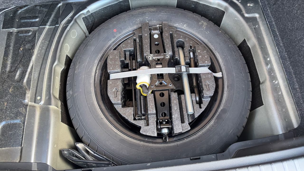 Photo de la roue de secours 1