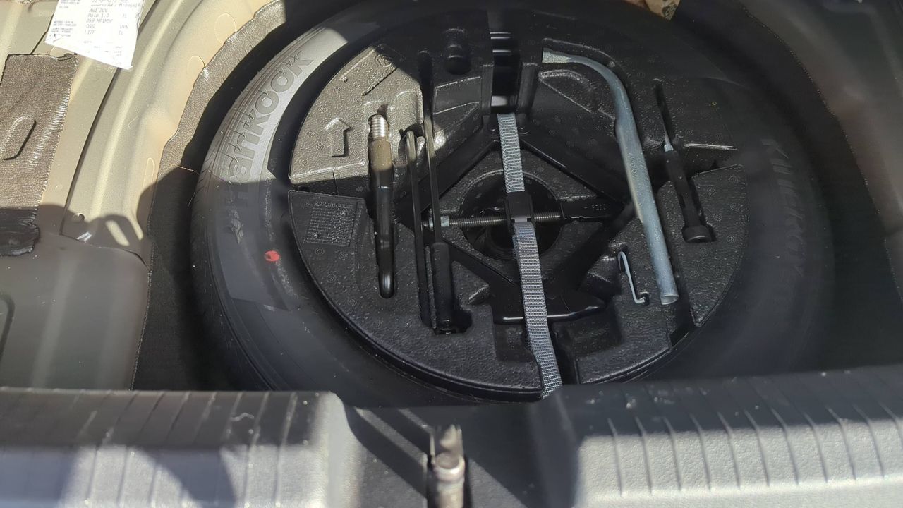 Photo de la roue de secours 1