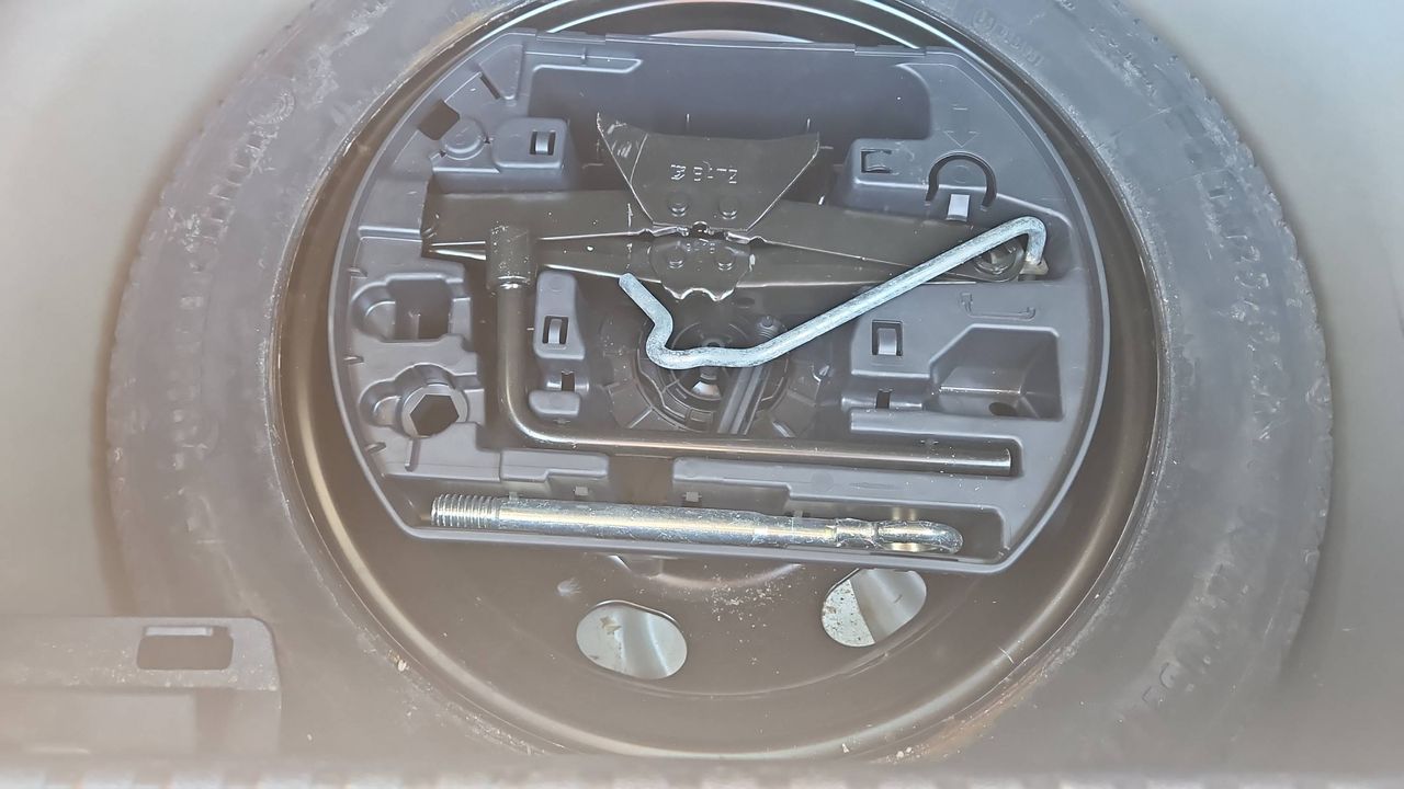 Photo de la roue de secours 1