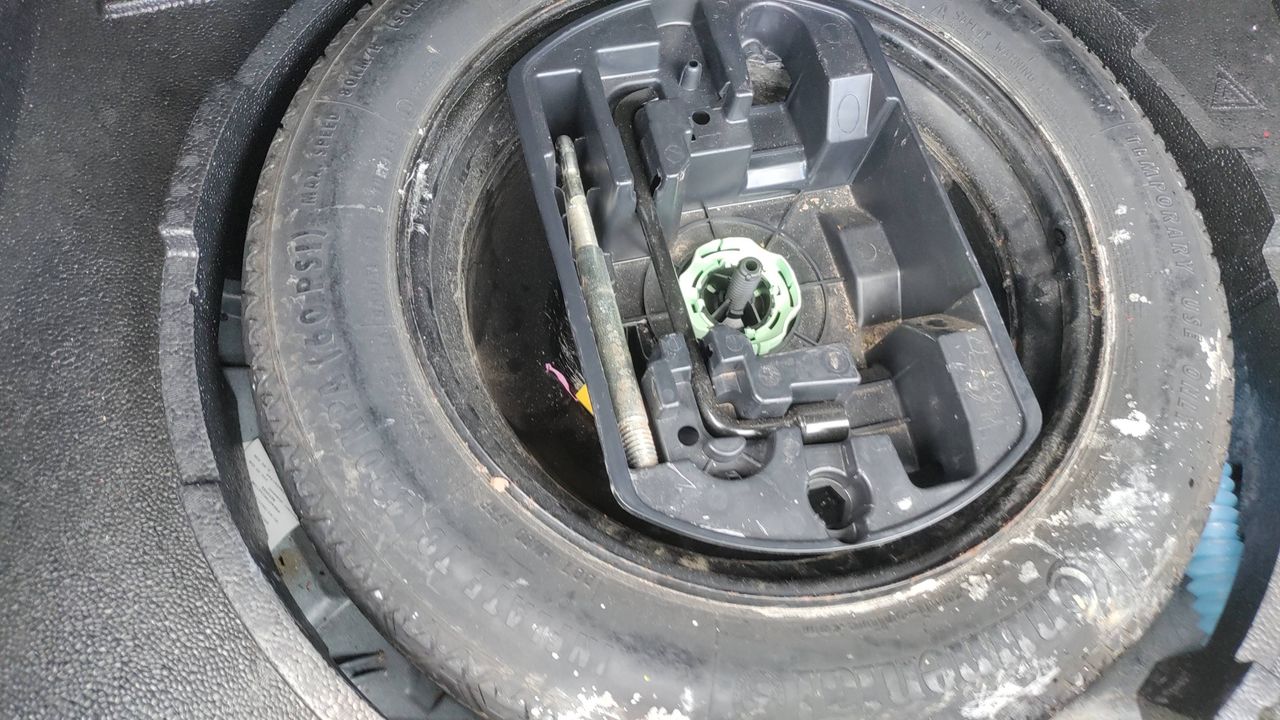 Photo de la roue de secours 1