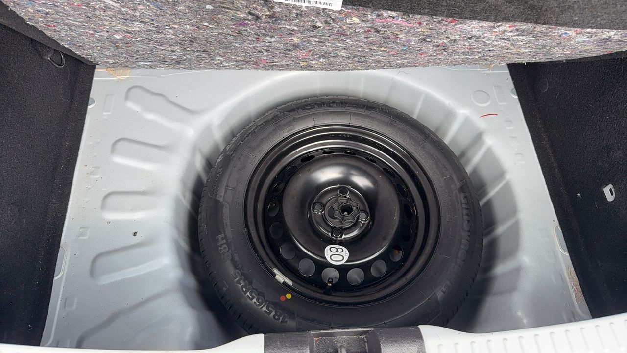 Photo de la roue de secours 1