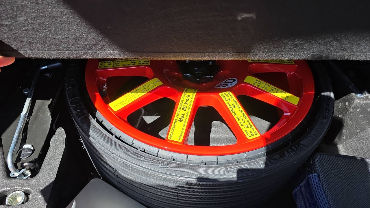 Photo de la roue de secours 1