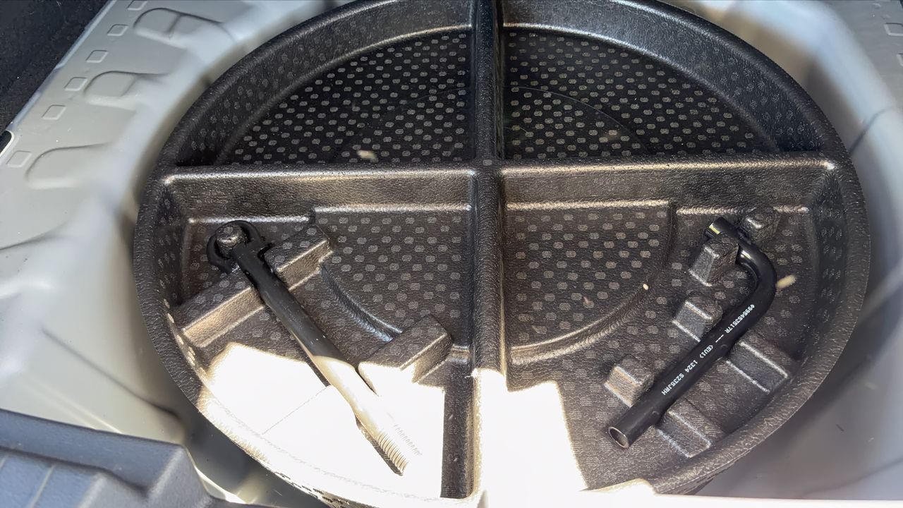 Photo de la roue de secours 1