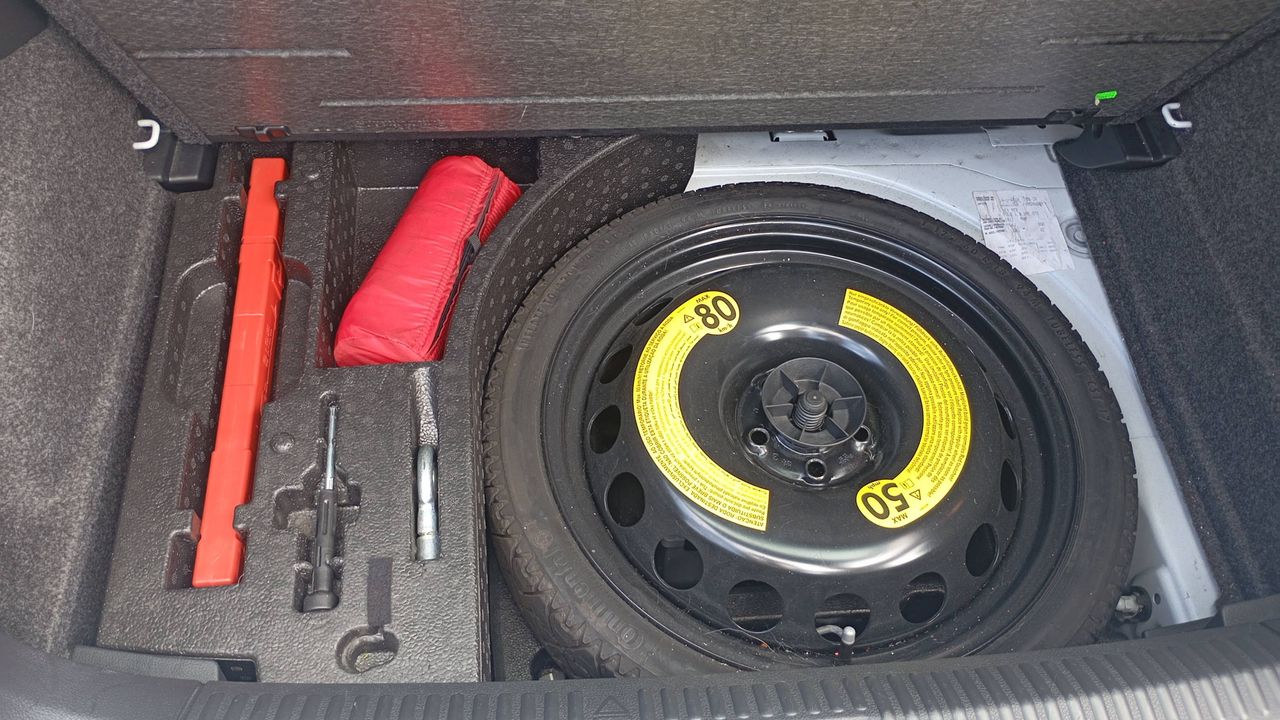 Photo de la roue de secours 1