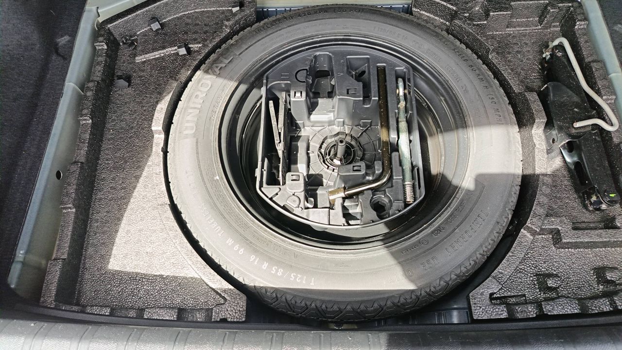 Photo de la roue de secours 1