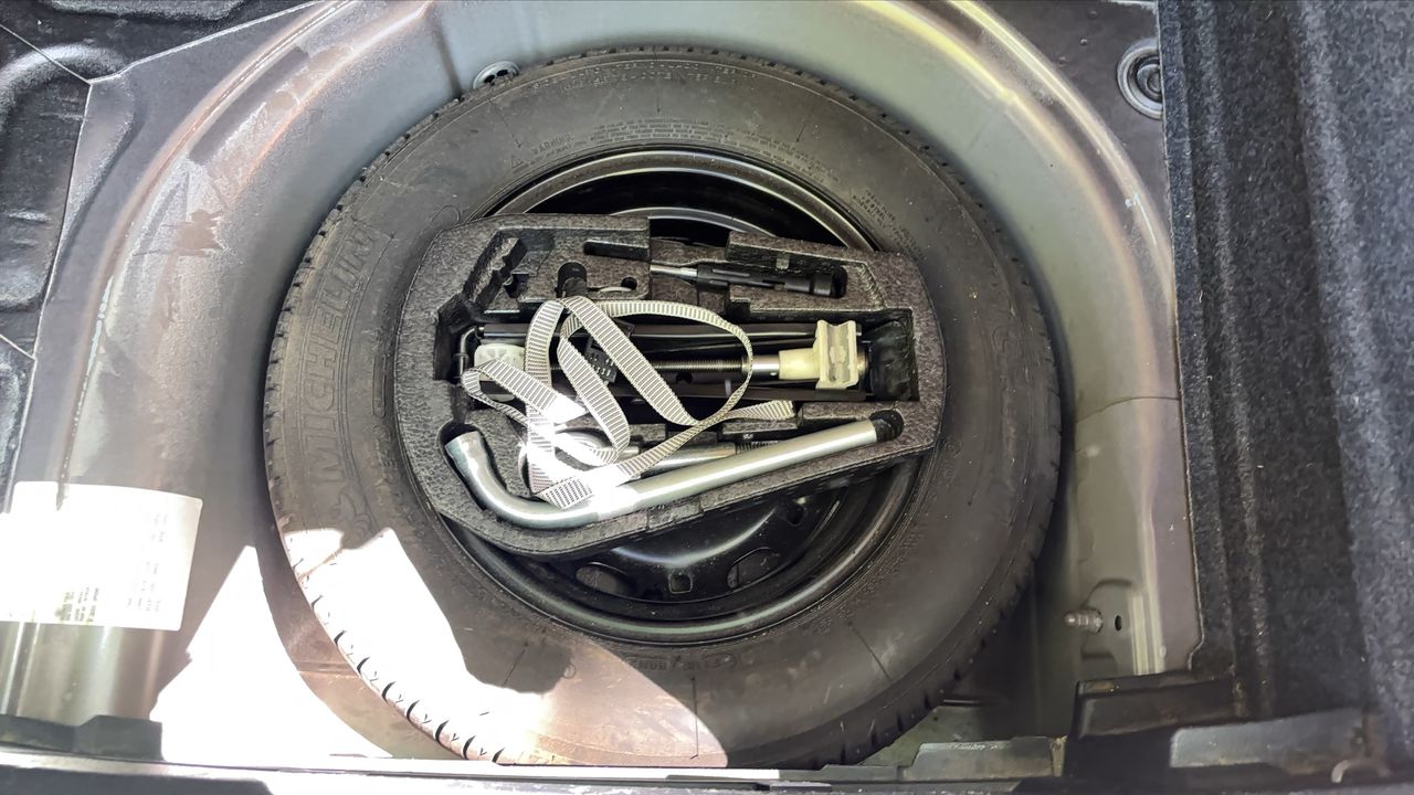 Photo de la roue de secours 1