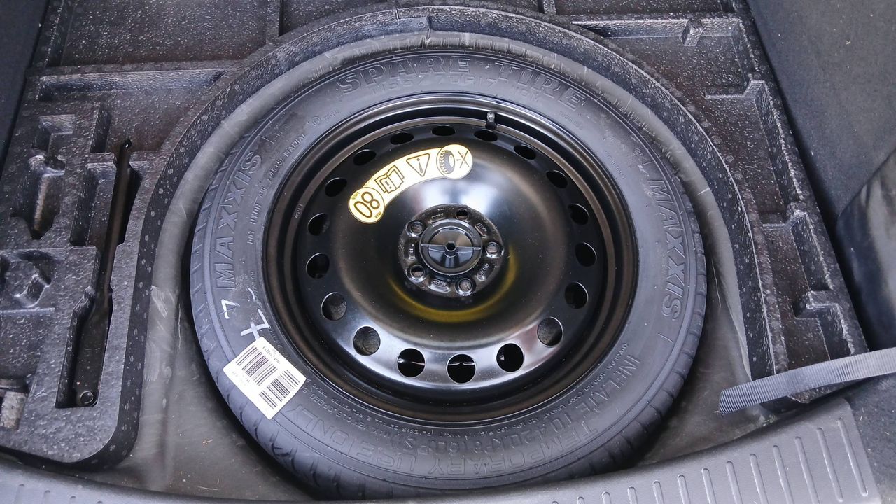 Photo de la roue de secours 1