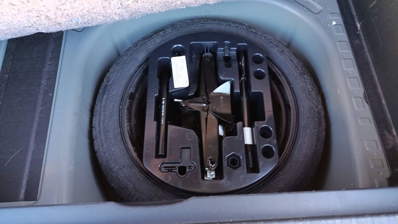 Photo de la roue de secours 1