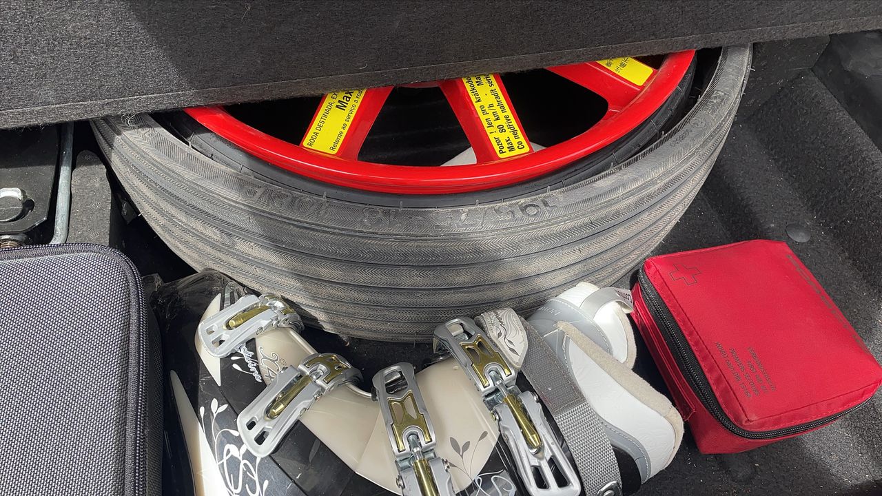 Photo de la roue de secours 1