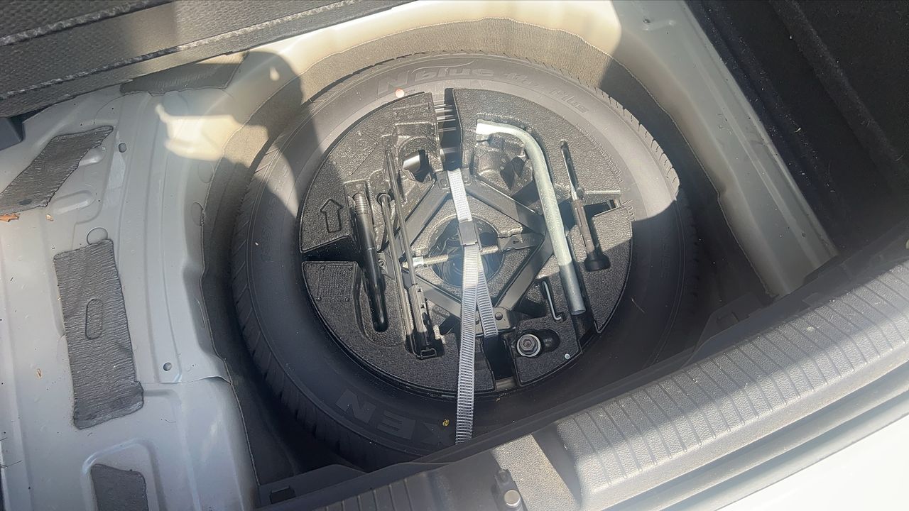 Photo de la roue de secours 1