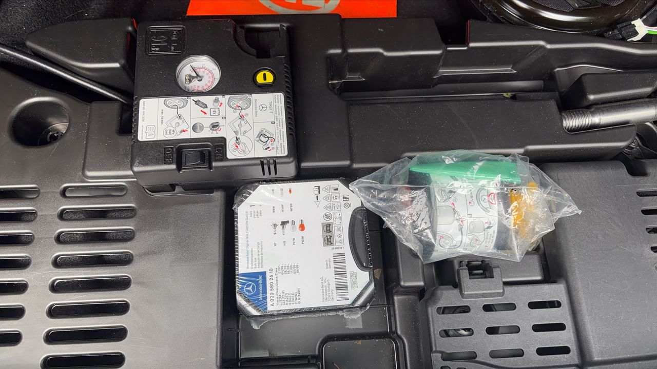 Photo de la roue de secours 1
