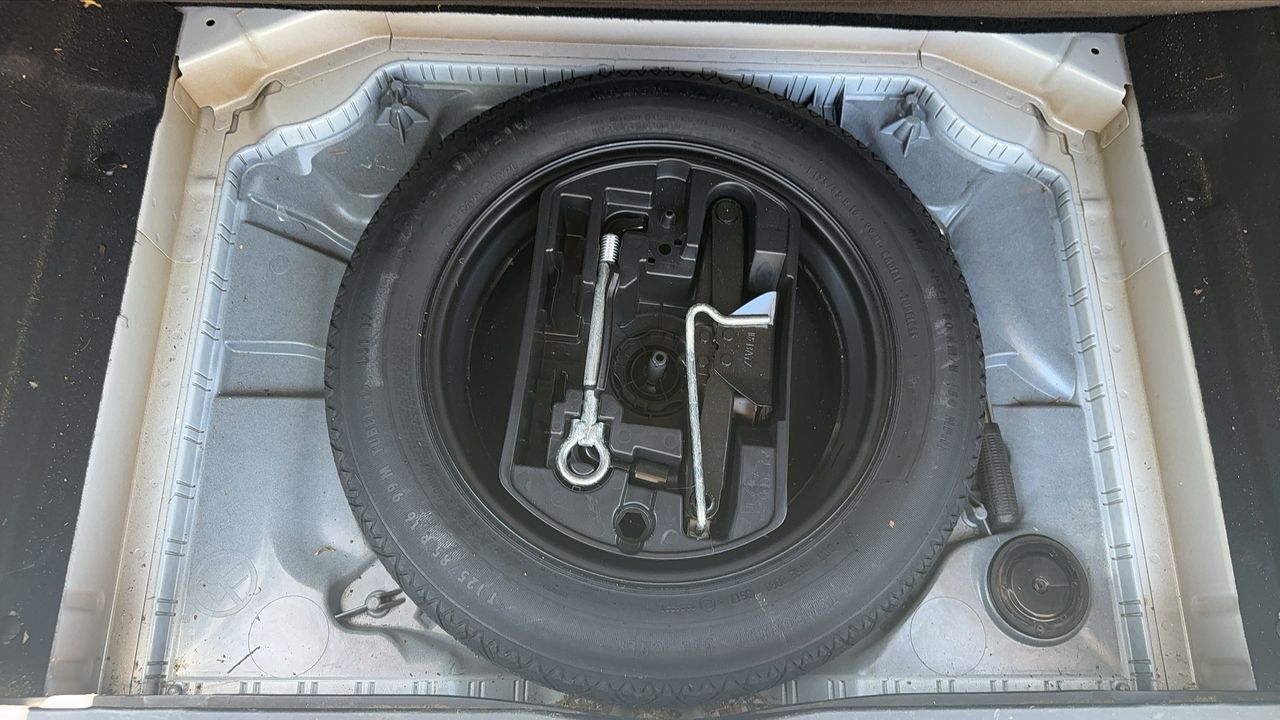 Photo de la roue de secours 1