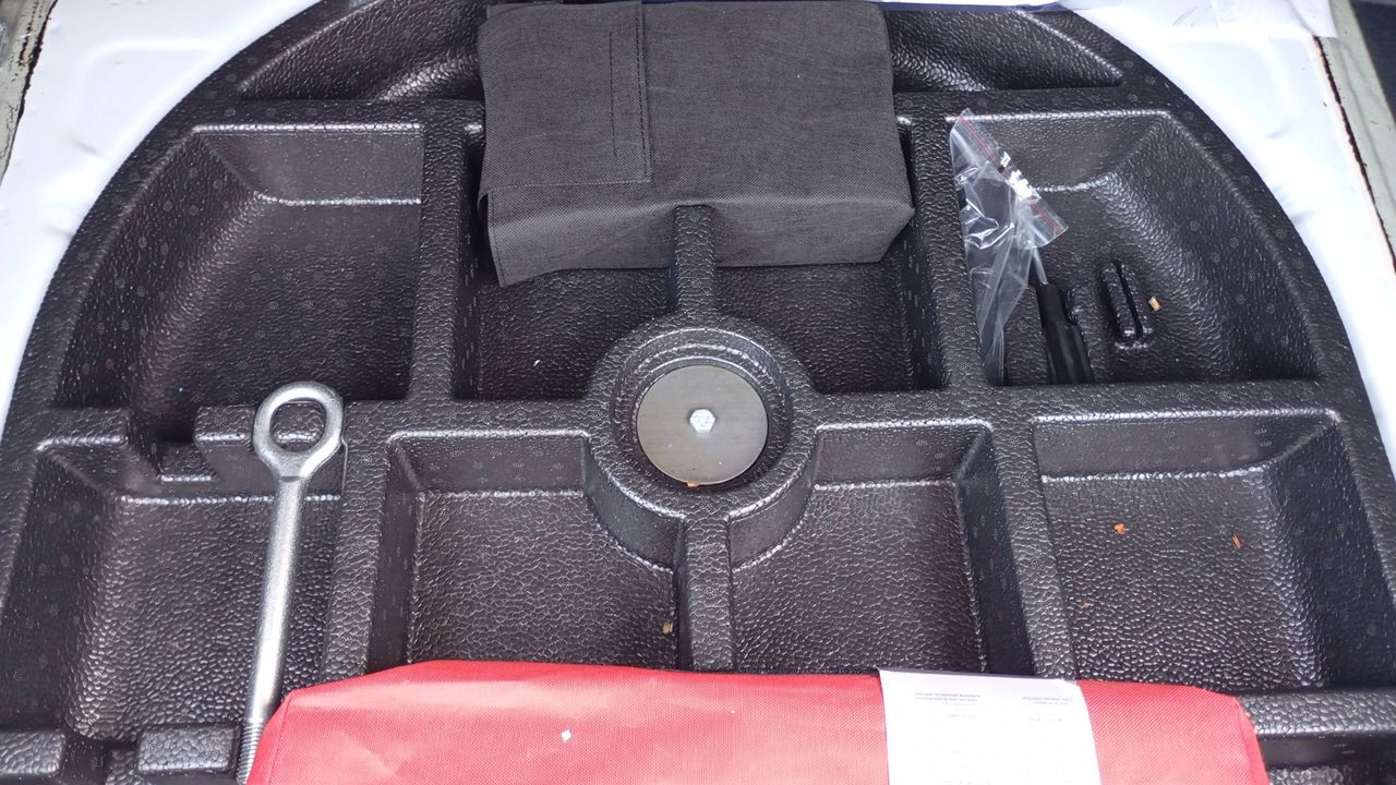 Photo de la roue de secours 1