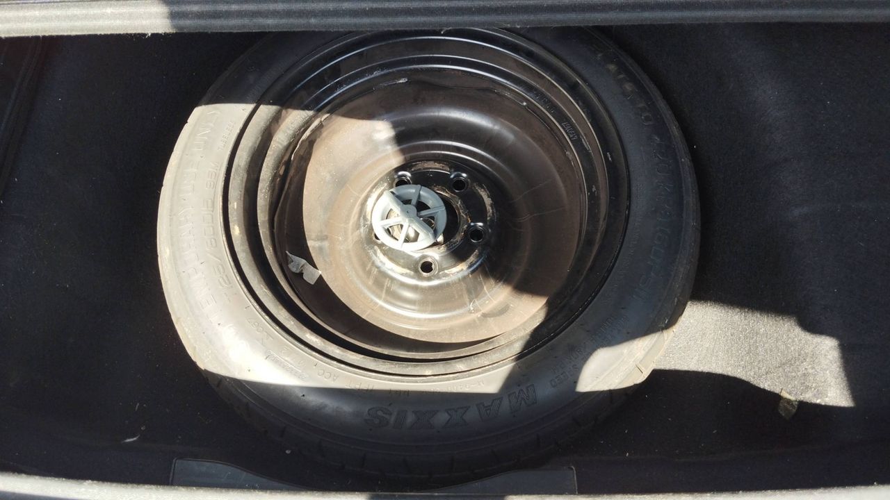 Photo de la roue de secours 1