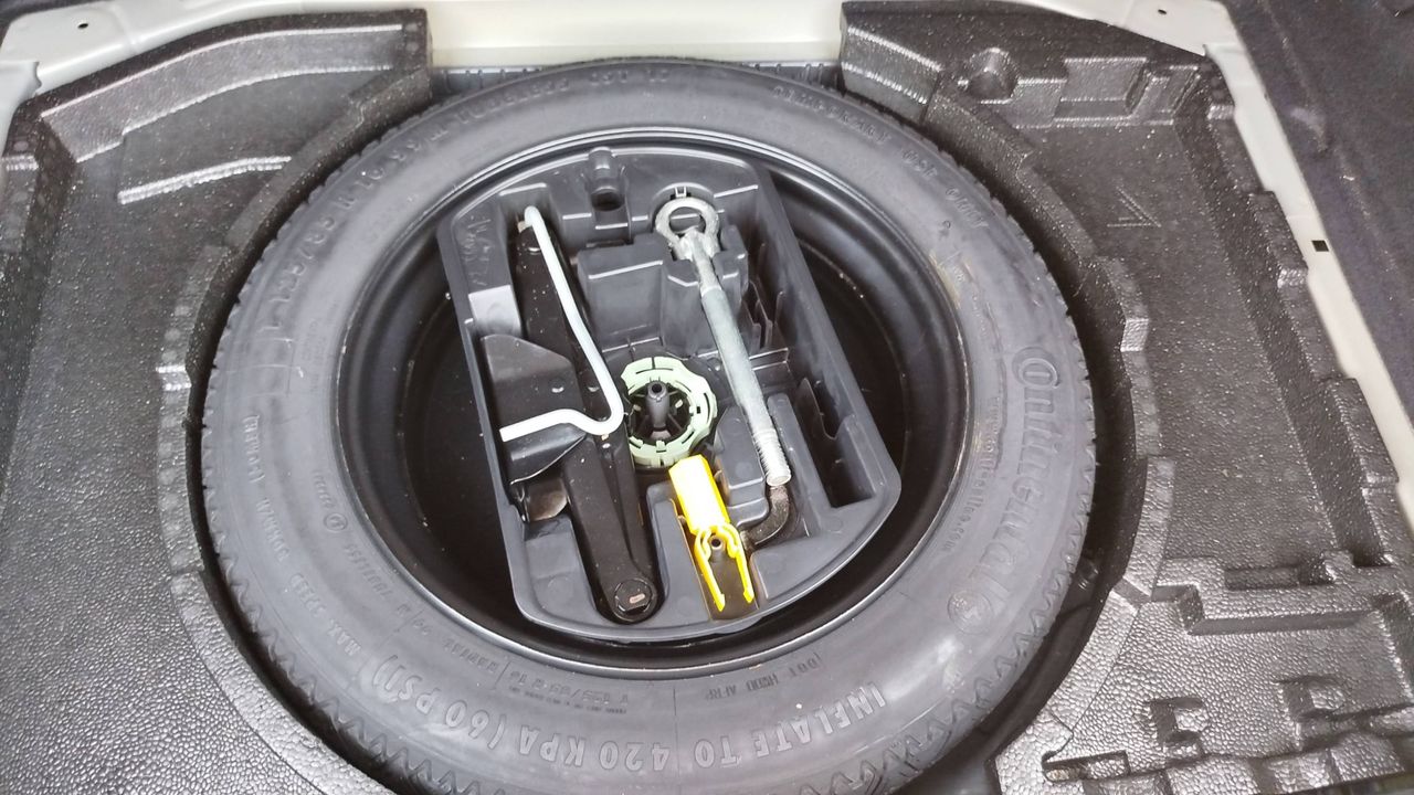 Photo de la roue de secours 1
