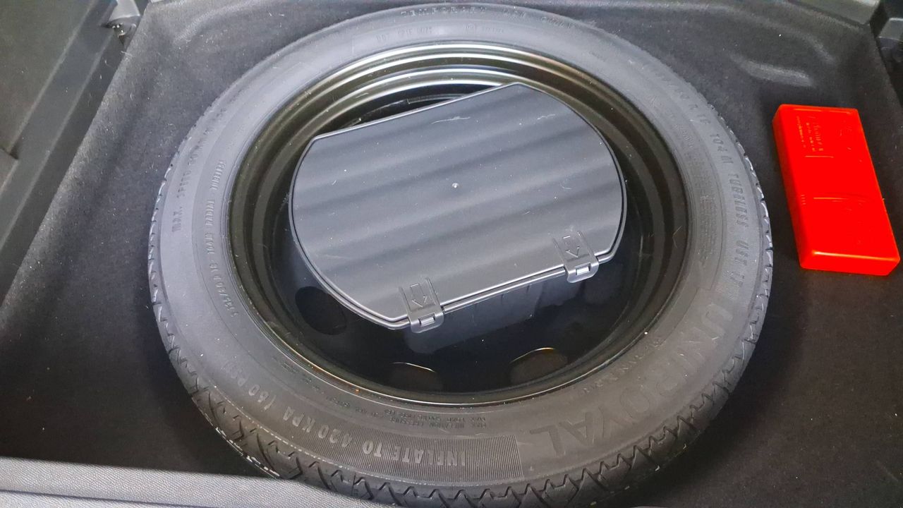 Photo de la roue de secours 1