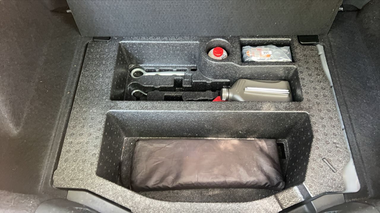 Photo de la roue de secours 1