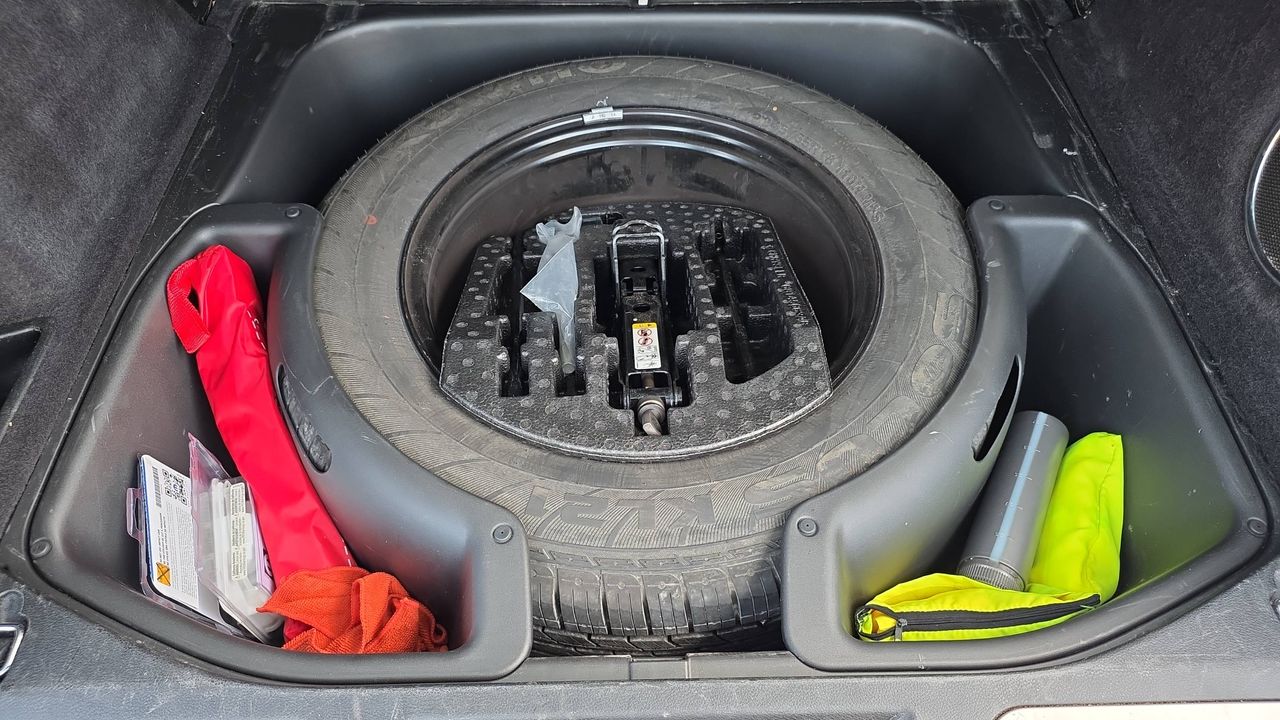 Photo de la roue de secours 1
