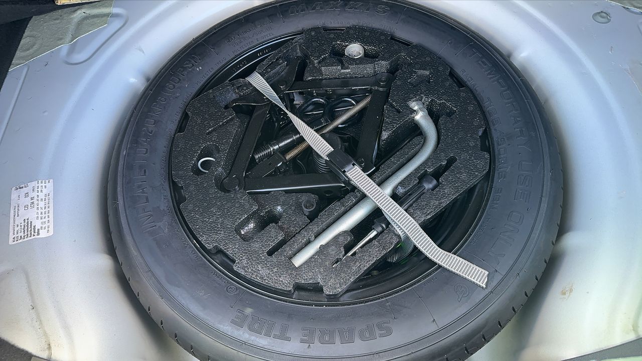 Photo de la roue de secours 1