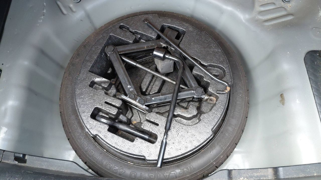 Photo de la roue de secours 1