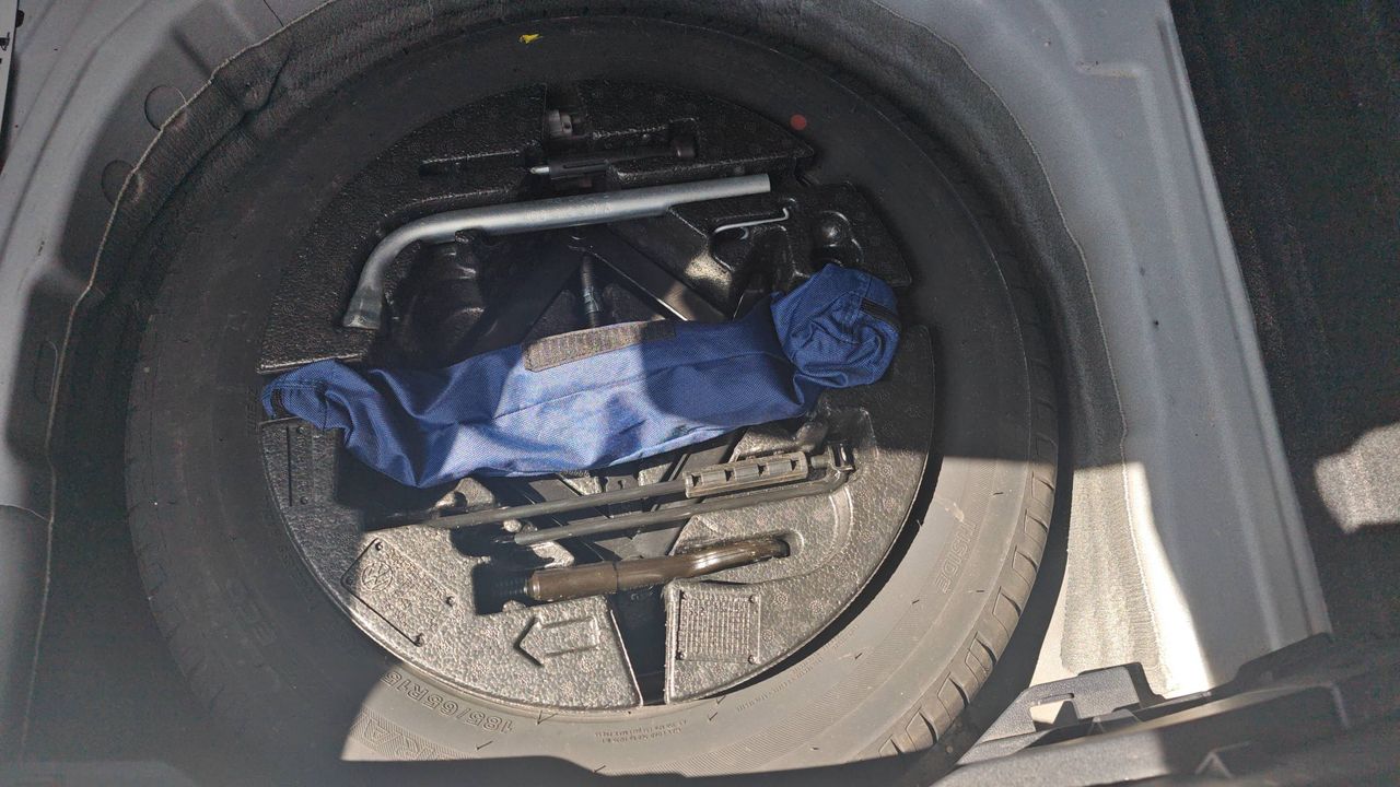 Photo de la roue de secours 1