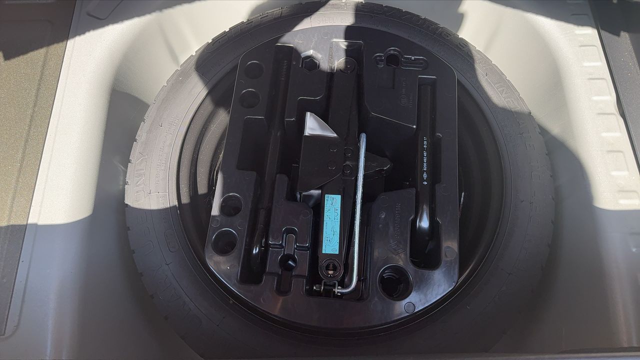 Photo de la roue de secours 1