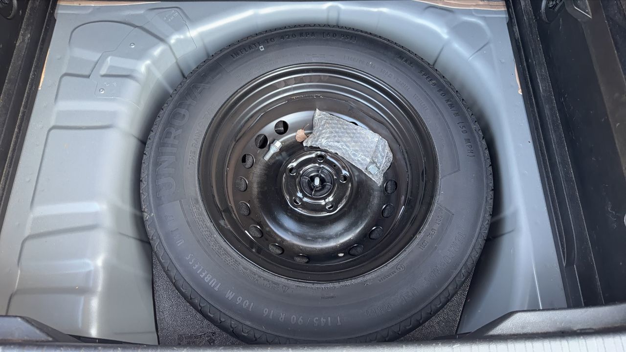 Photo de la roue de secours 1