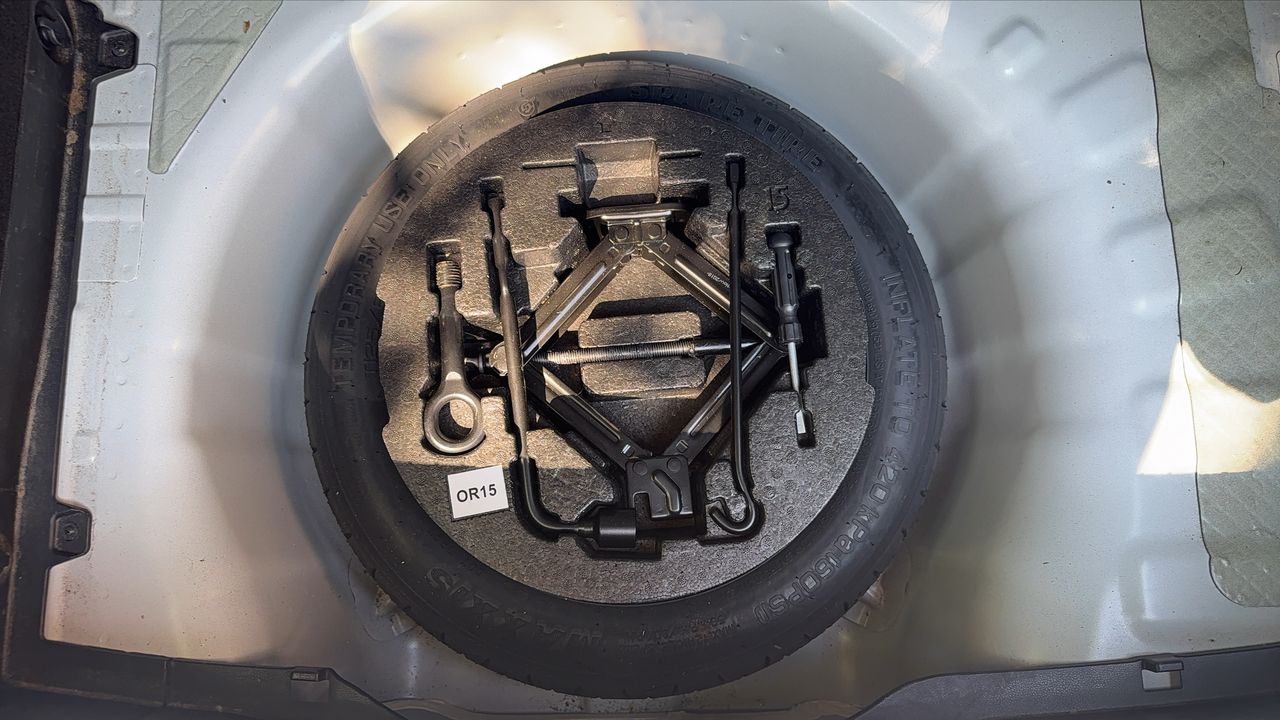 Photo de la roue de secours 1