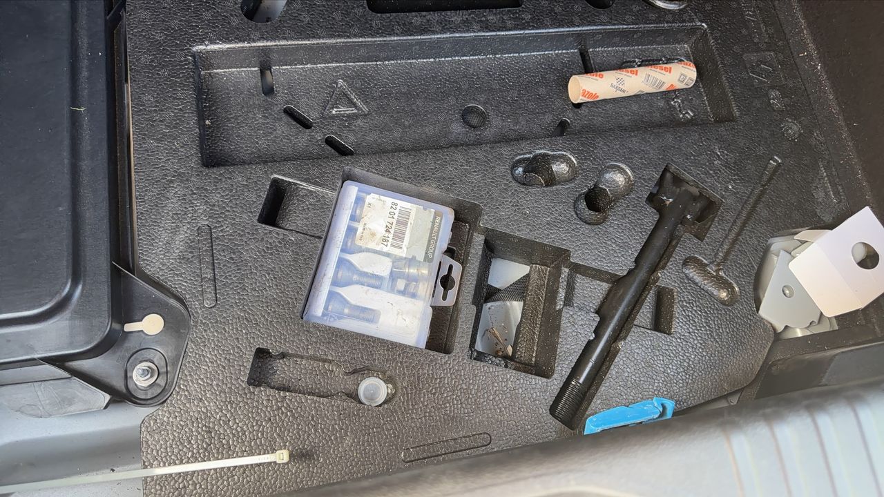 Photo de la roue de secours 1