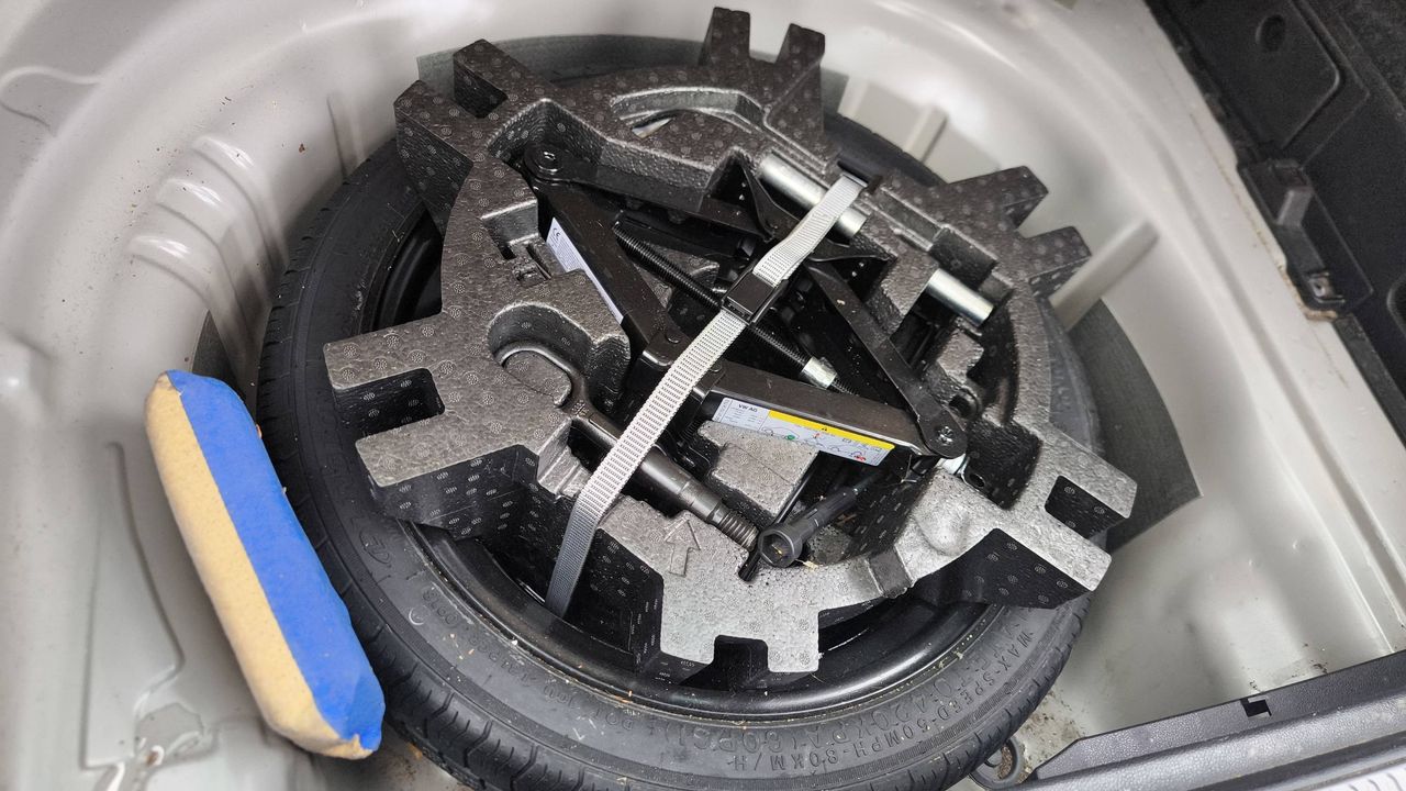 Photo de la roue de secours 1