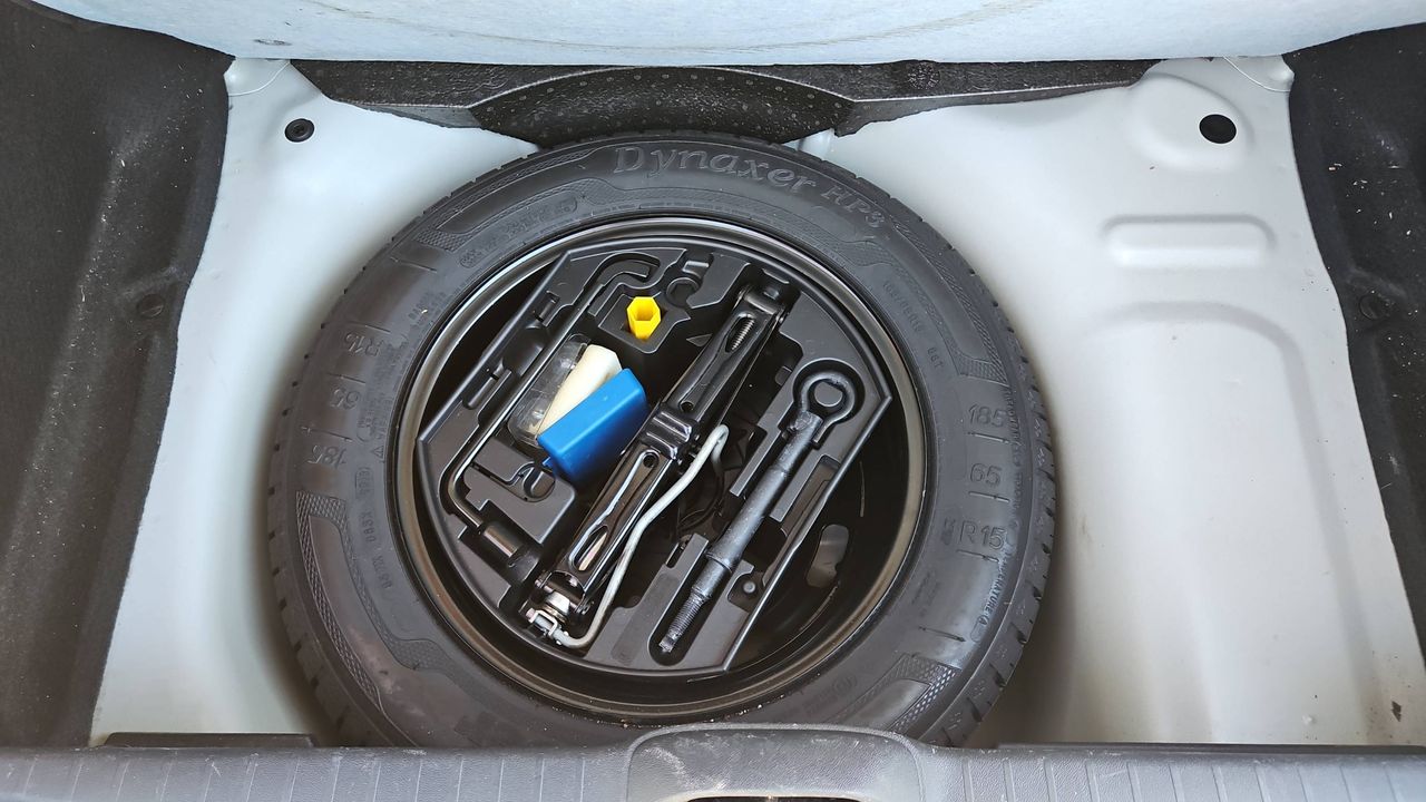 Photo de la roue de secours 1