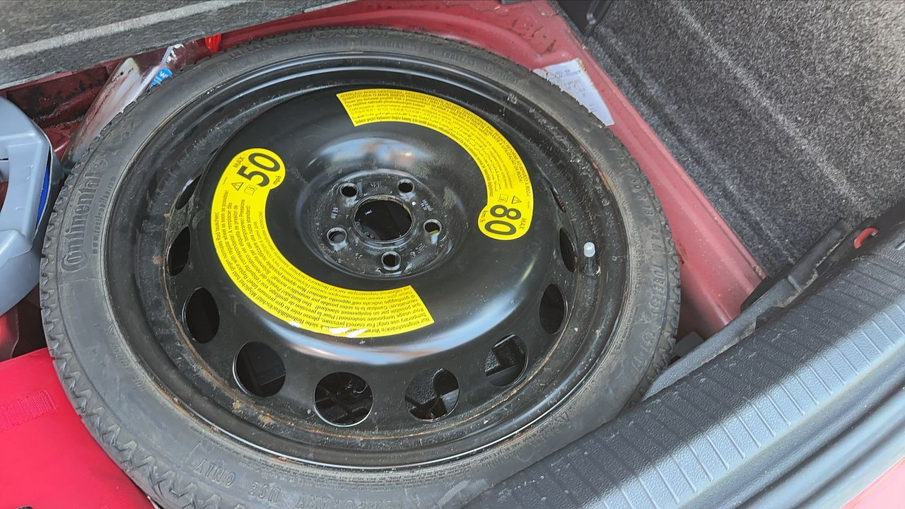 Photo de la roue de secours 1