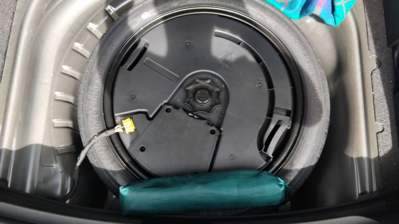 Photo de la roue de secours 1