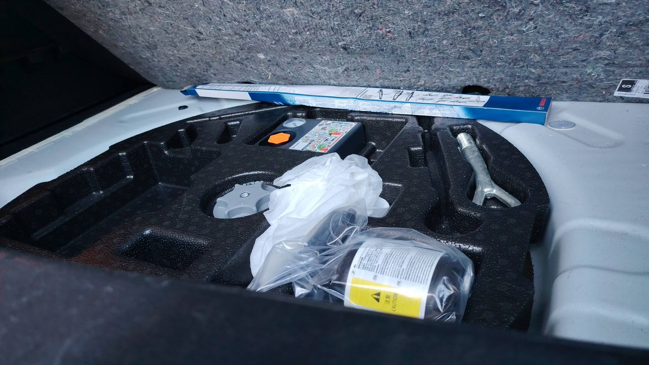 Photo de la roue de secours 1