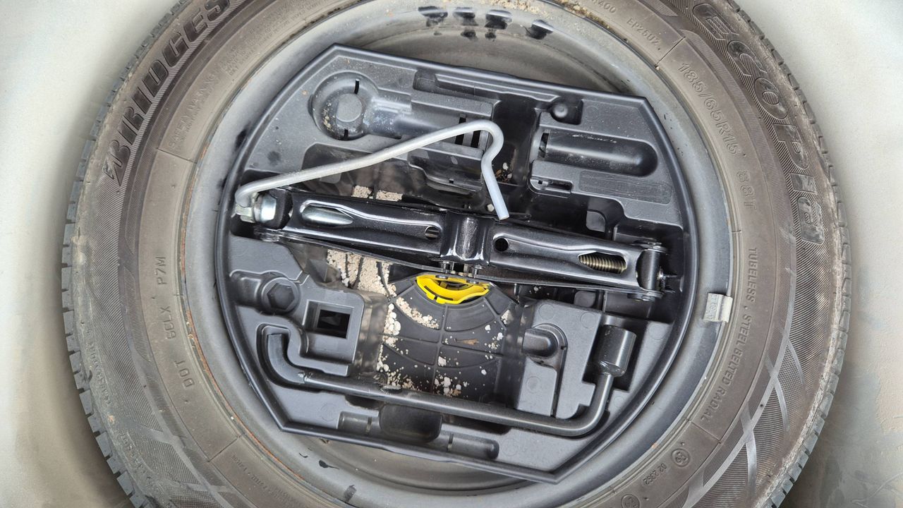 Photo de la roue de secours 1