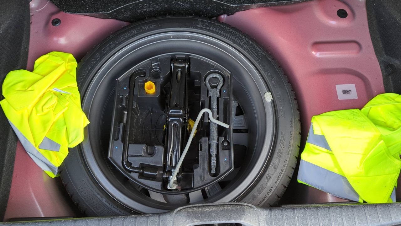 Photo de la roue de secours 1