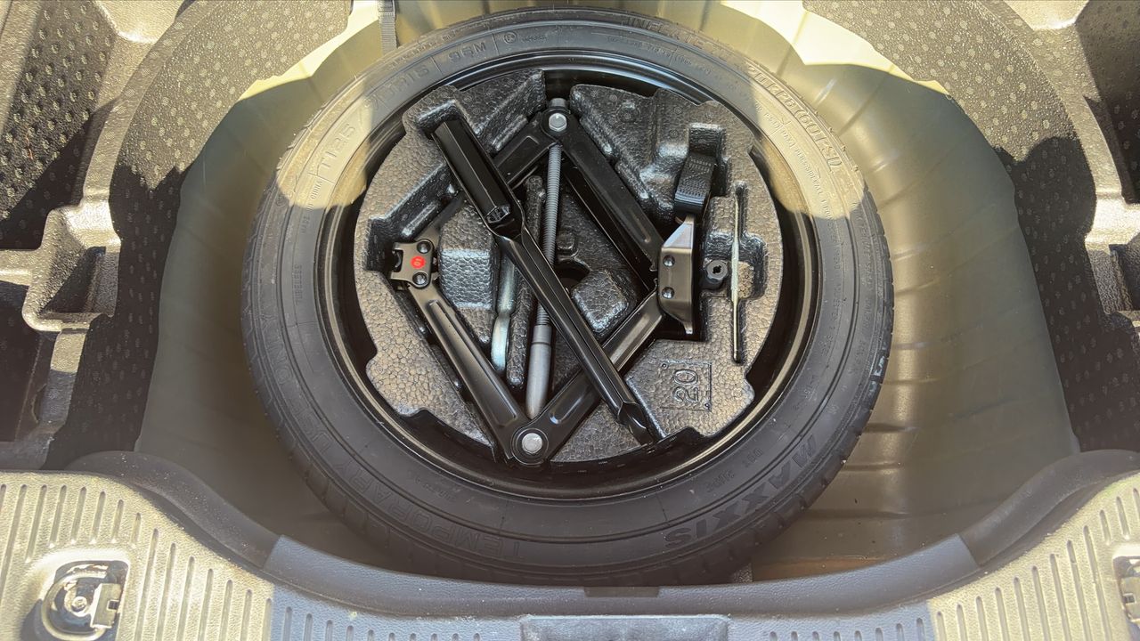 Photo de la roue de secours 1
