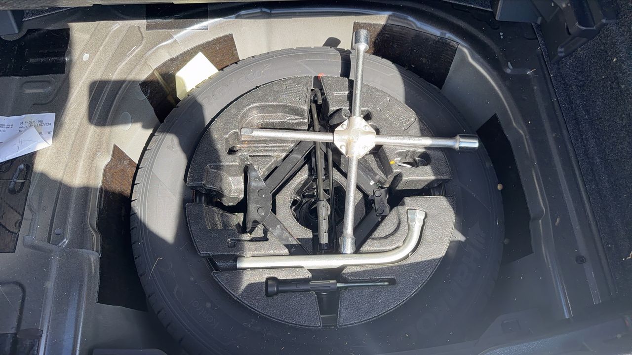 Photo de la roue de secours 1