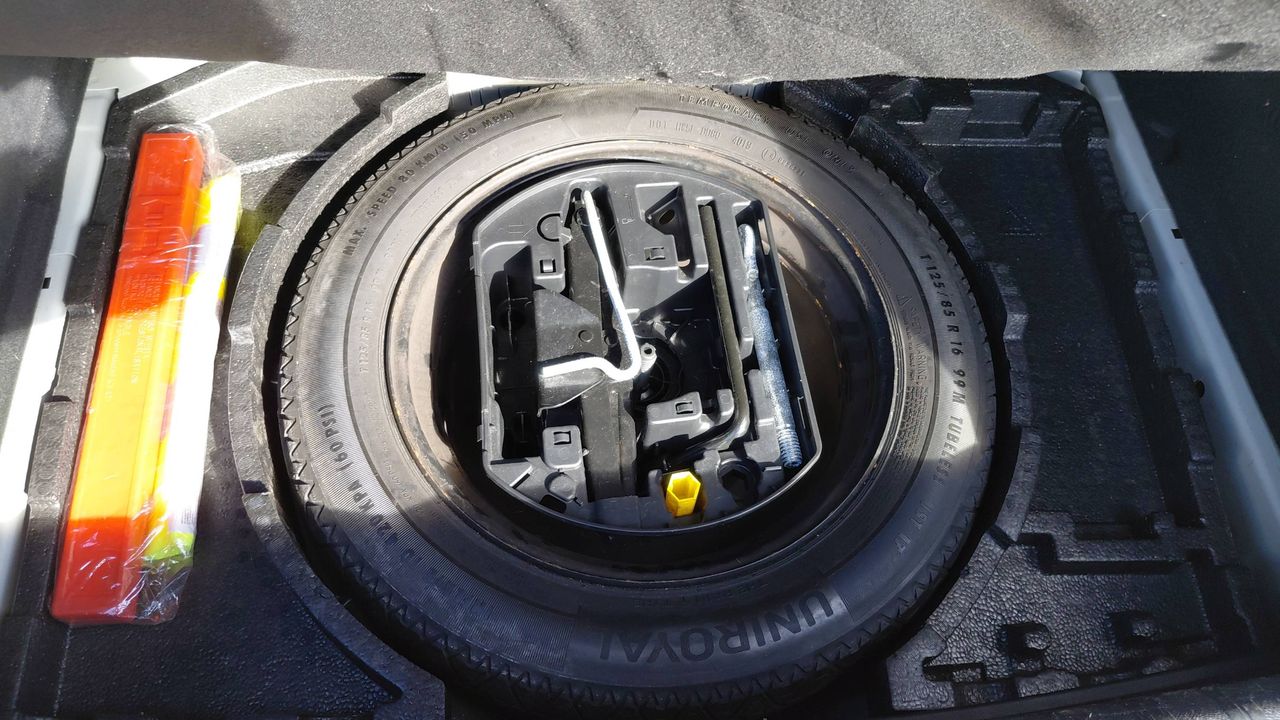 Photo de la roue de secours 1