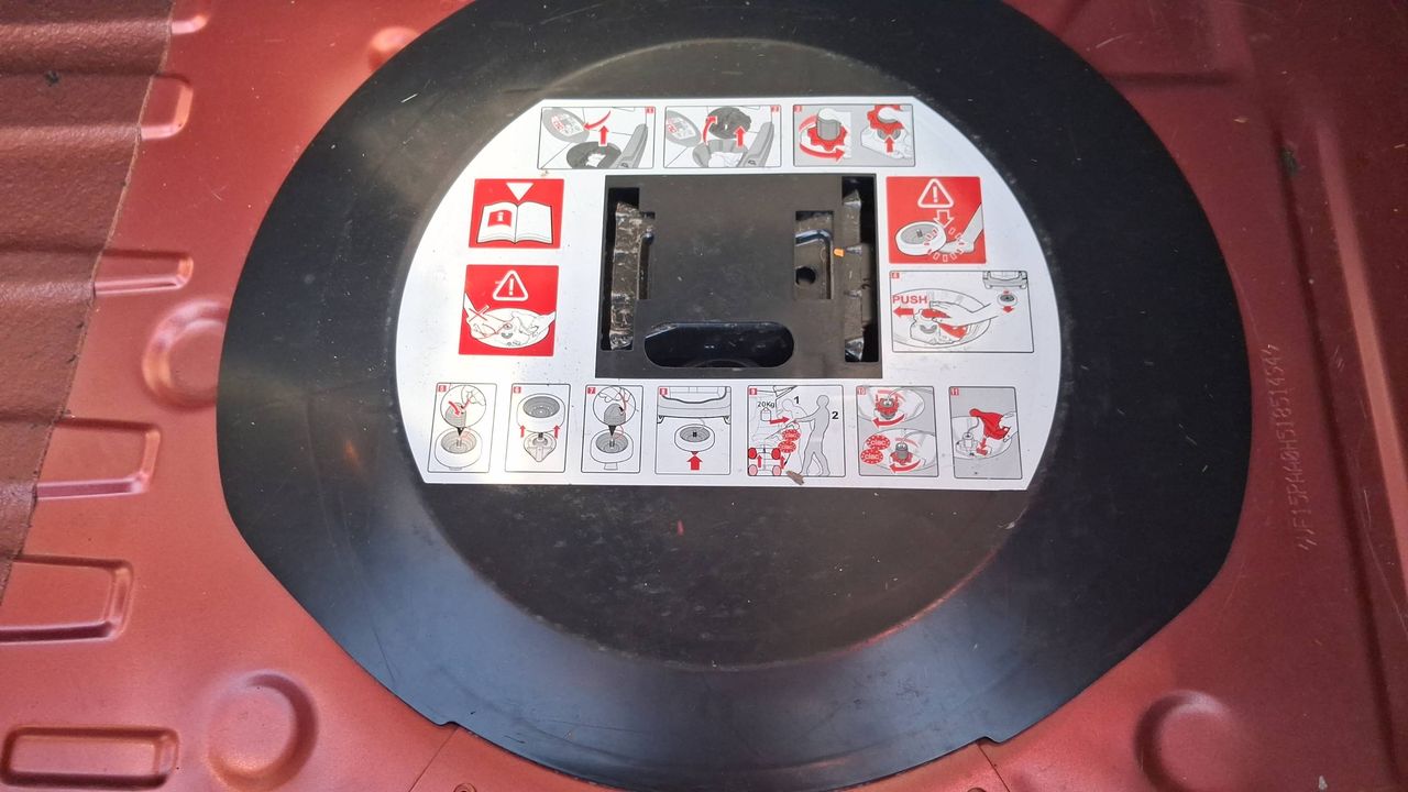 Photo de la roue de secours 1