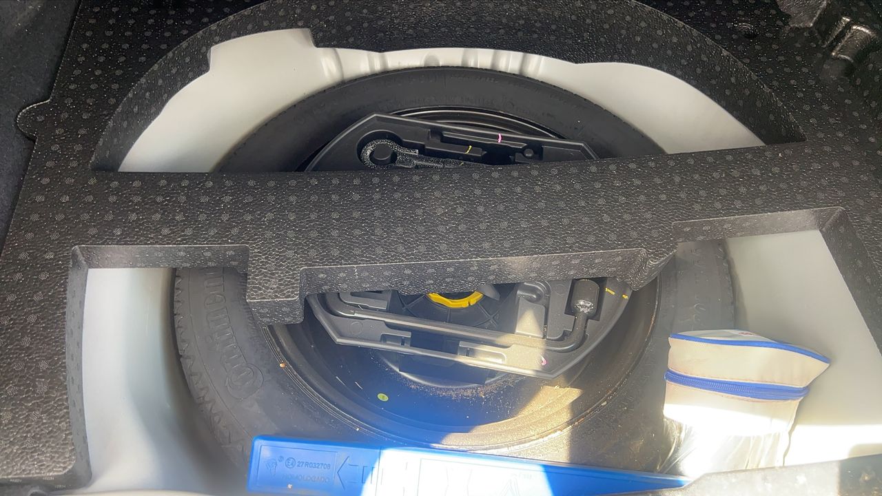 Photo de la roue de secours 1